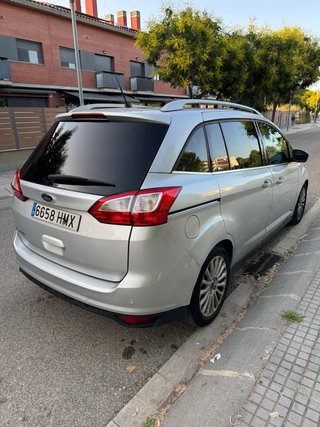 Ford Grand C-MAX 2012
