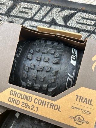 Cubierta Specialized Ground Control 29x2.1