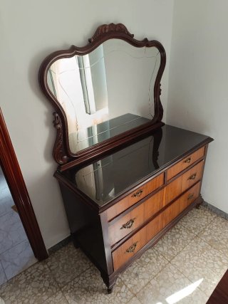 Dormitorio de madera