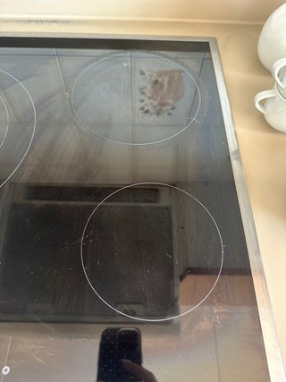 Vitrocerámica Miele 3 zonas de coccion,1 de inducc