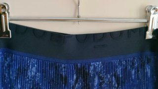 Pantalones plisados Adolfo Domínguez