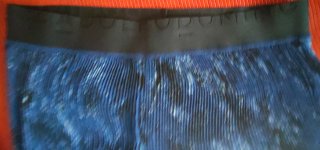 Pantalones plisados Adolfo Domínguez