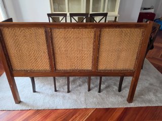 Cabecero rústico de madera y ratán 150