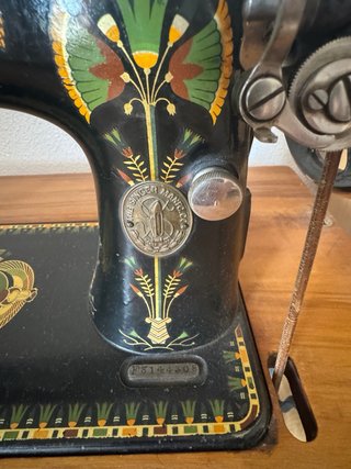 Máquina de coser Singer antigua