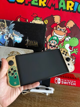 Nintendo Switch OLED Edición Zelda Dorada 10/10
