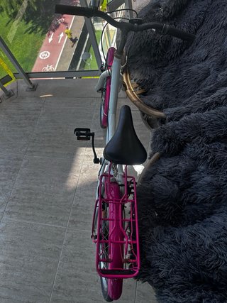Bicicleta niña blanca y rosa