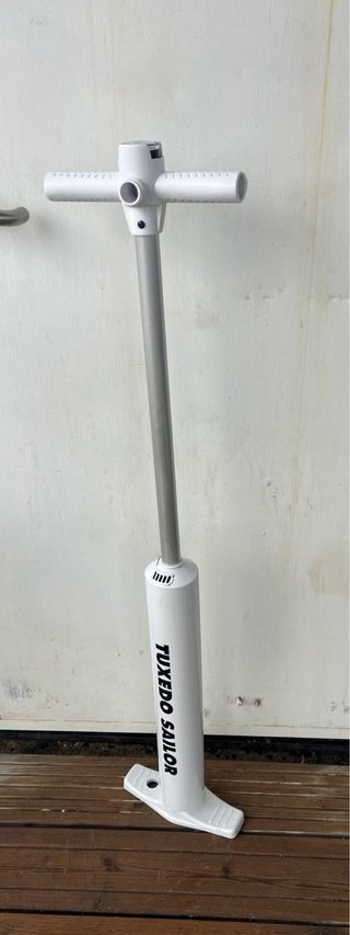 Inflador TUXEDO SAILOR para tabla de surf