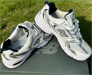 New Balance 530 Plata Talla 36
