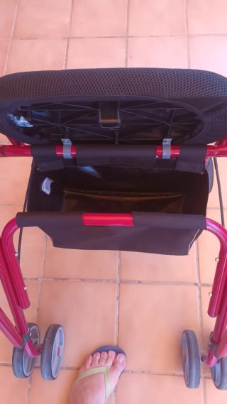 Andador Forta Drakon con asiento