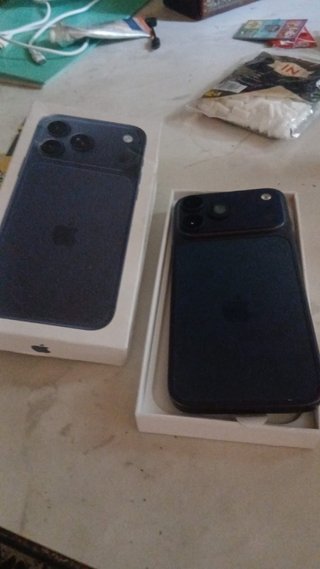iPhone 17 Pro Max 256 GB Azul acabado de abrir sin