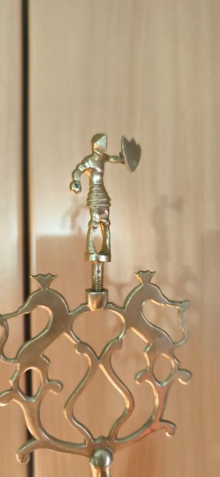 Candelabro antiguo 6 brazos latón