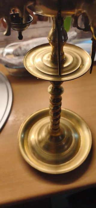 Candelabro antiguo 6 brazos latón