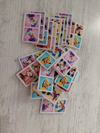 Juegos infantiles: Dominó y memo memo
