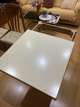 Mesa comedor cuadrada madera extensible