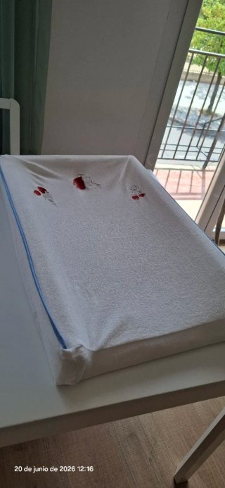 Cambiador de bebé con estampado