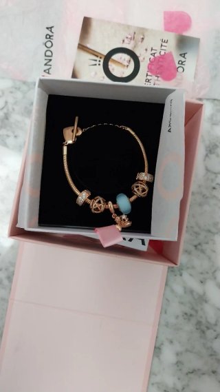 Pulsera Pandora Oro Rosa con Charms