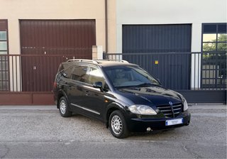 SsangYong Rodius 2013