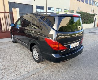 SsangYong Rodius 2013