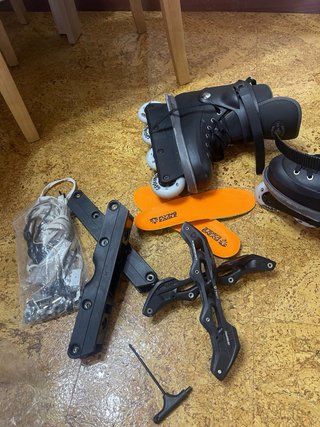 Patines en línea negros