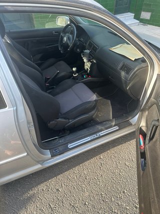 Volkswagen Golf 2002