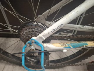 Bicicleta Rockrider Blanca y Azul
