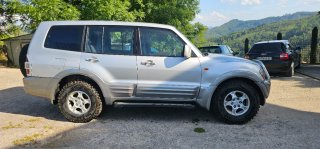 Mitsubishi Montero 2003