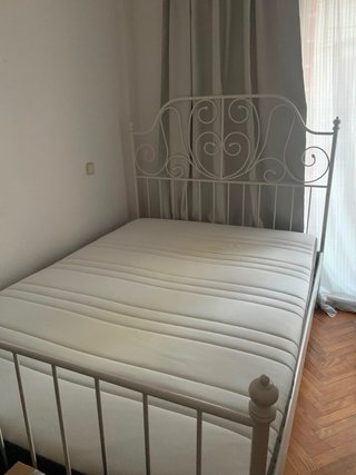 Cama de forja blanca + colchón 140x200 cm