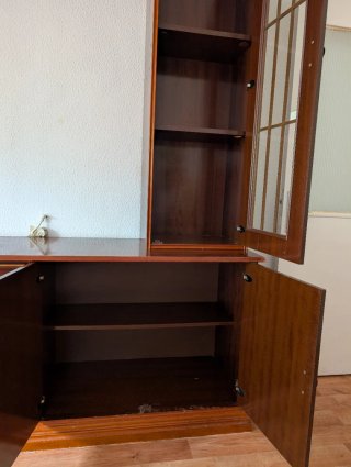 Mueble de salón de madera
