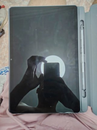 Lenovo Idea Tab con Lápiz y Funda