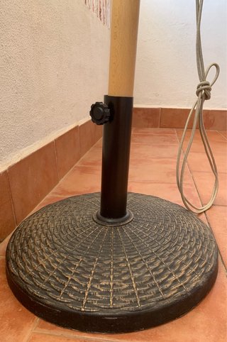 Sombrilla de terraza beige