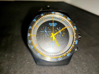 Reloj Swatch Irony Chrono Negro Naranja