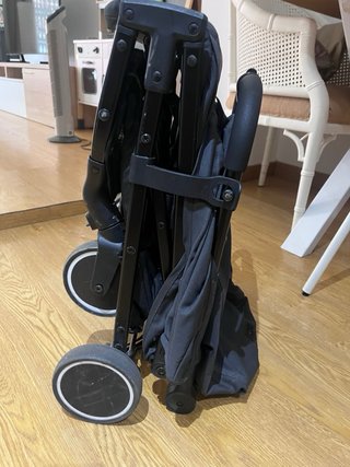 Silla de paseo negra