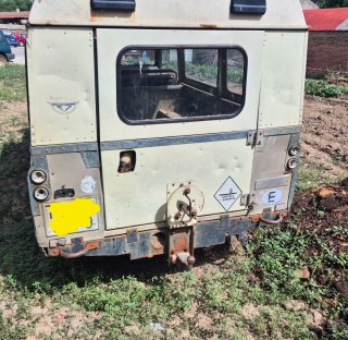 Land Rover 109 3p 1982