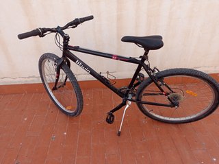 Bicicleta de montaña usada