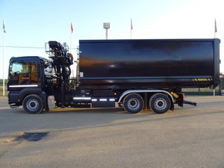 MAN TGS 26 440-CAMIONES GANCHO + GRUA