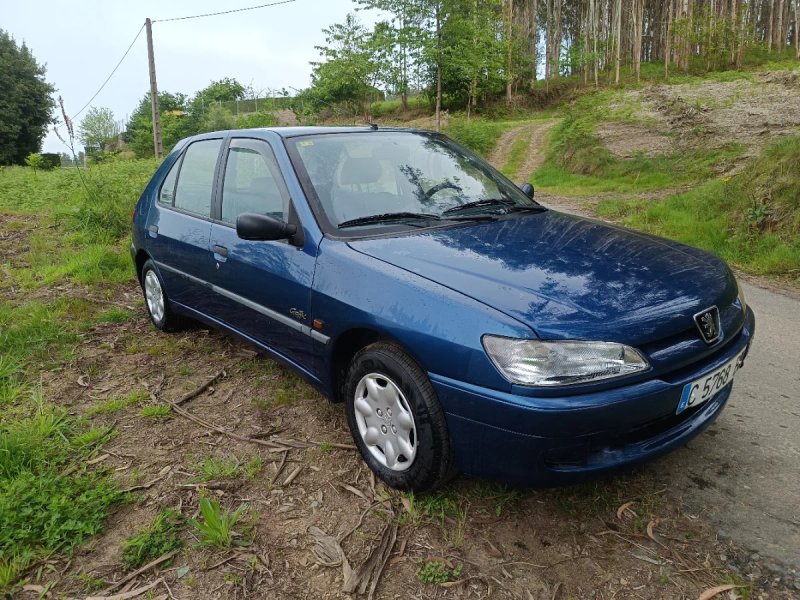 Peugeot 306 2000 - foto 1
