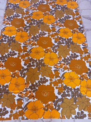 Tenda stoffa vintage fiori arancio marrone