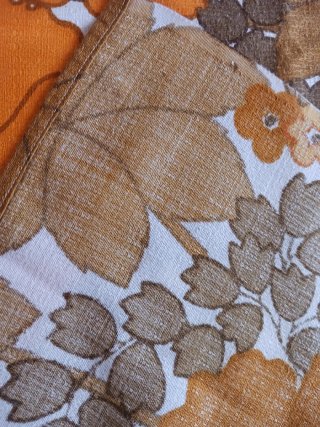 Tenda stoffa vintage fiori arancio marrone