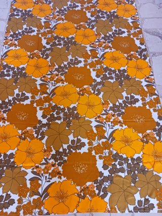 Tenda stoffa vintage fiori arancio marrone