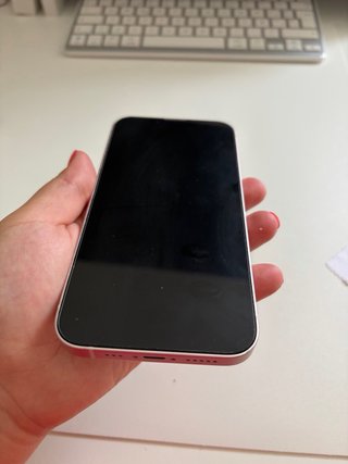 iPhone 13 Rosa 128GB + Accesorios
