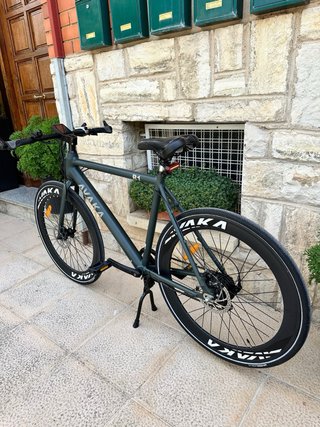 Bicicleta Eléctrica de Carretera