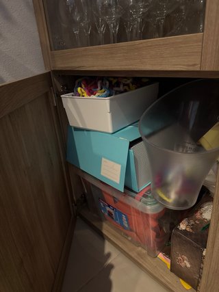 Vitrina Besta Ikea Grisáceo
