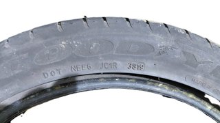 2 Neumáticos Goodyear 235/45 R19 95V Run Flat