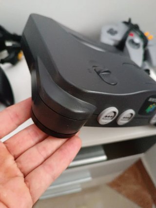 Nintendo 64. Mario Kart 64 + Mandos Joystick firme