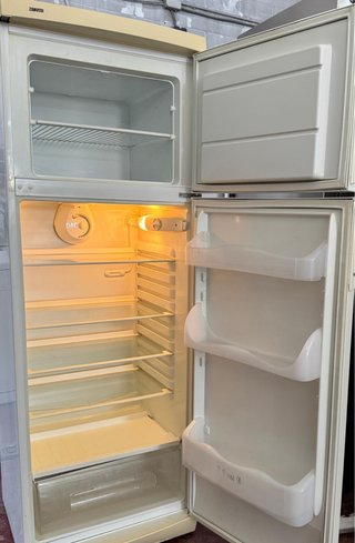 NEVERA DOS PUERTAS ZANUSSI EN BLANCO