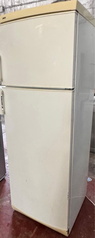 NEVERA DOS PUERTAS ZANUSSI EN BLANCO