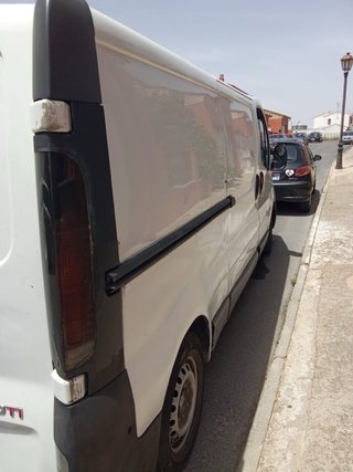 Opel Vivaro 2004