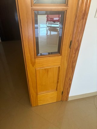 Puerta doble madera con cristales efecto espejo
