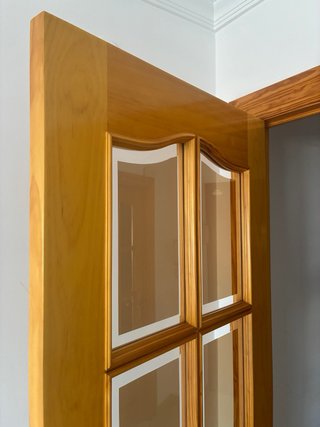 Puerta doble madera con cristales efecto espejo