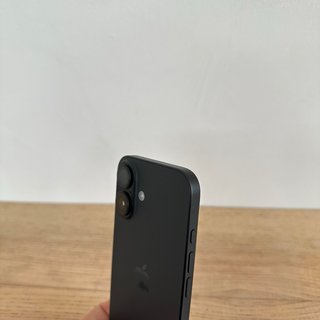 iPhone 16 Negro 128GB NUEVO 100% Batería 3 ciclos